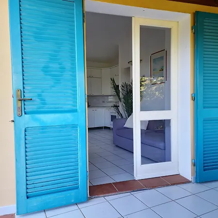 Le Pintadas - Con Veranda A 150 Mt Dal Mare アパート